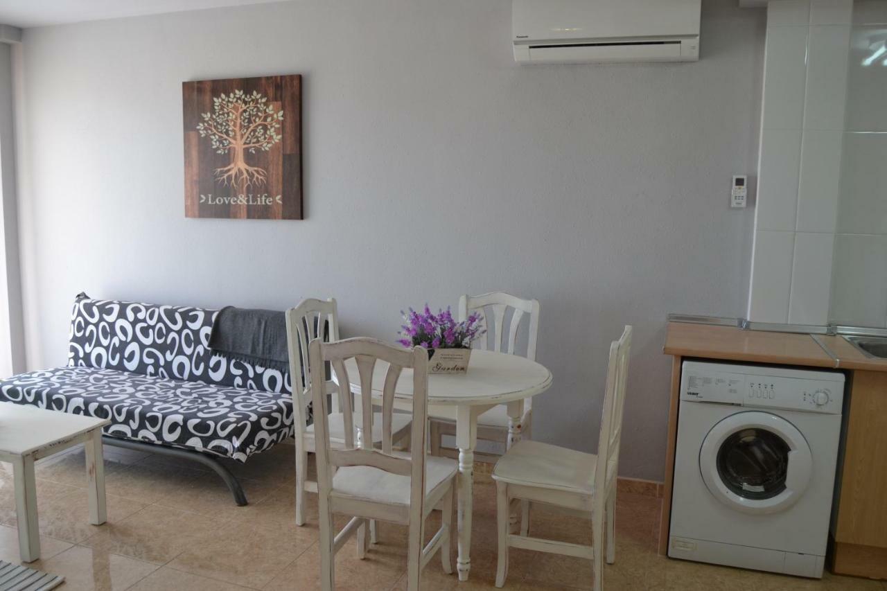 Lovely Familiar Apartment With Pool In Cap Salou Dış mekan fotoğraf