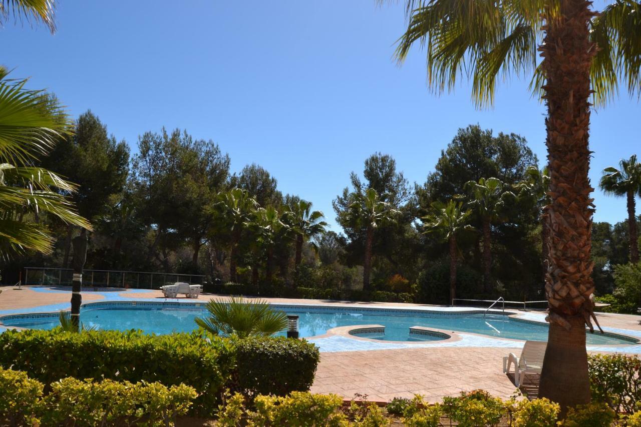 Lovely Familiar Apartment With Pool In Cap Salou Dış mekan fotoğraf
