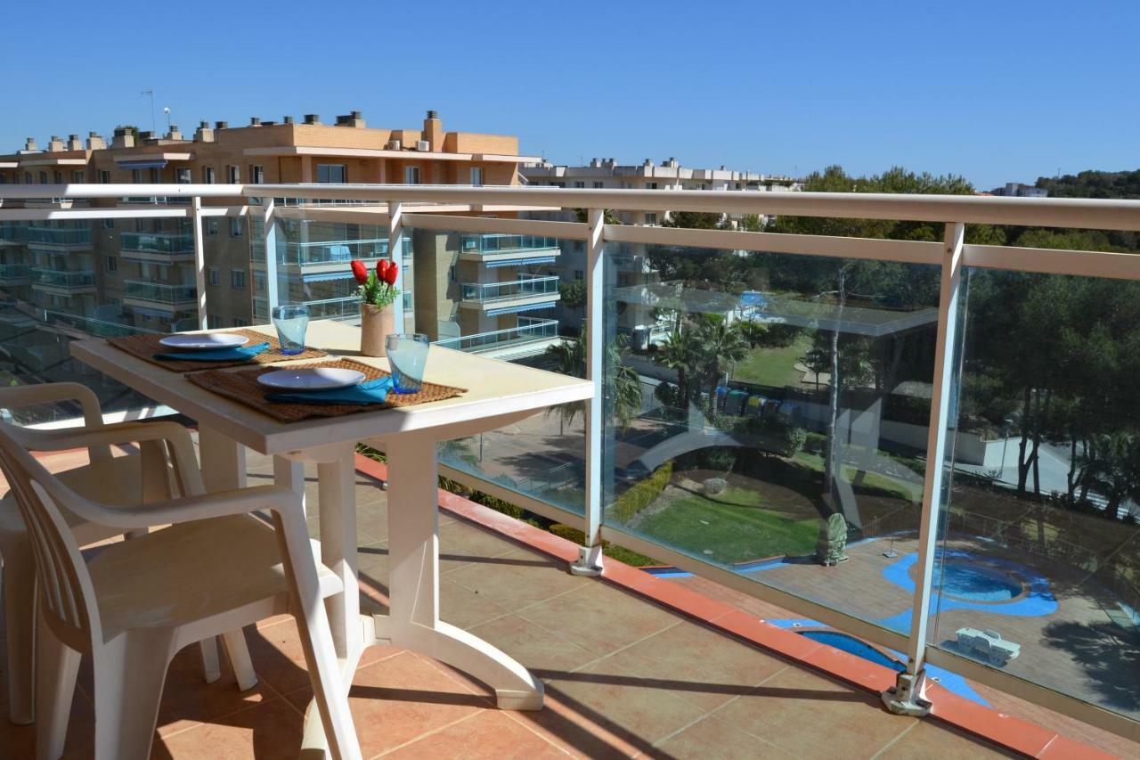 Lovely Familiar Apartment With Pool In Cap Salou Dış mekan fotoğraf