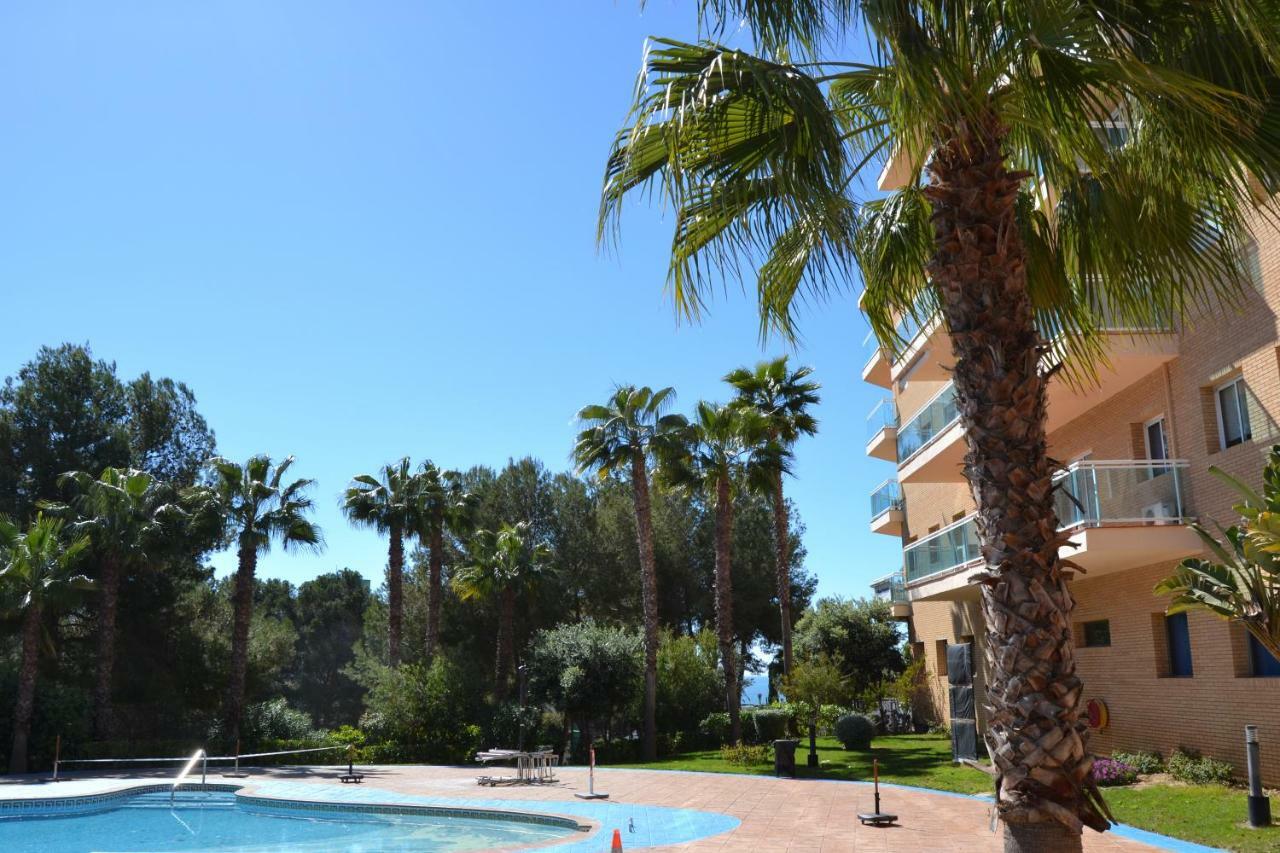 Lovely Familiar Apartment With Pool In Cap Salou Dış mekan fotoğraf